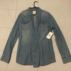XL Levi Denim long sleeve shirt